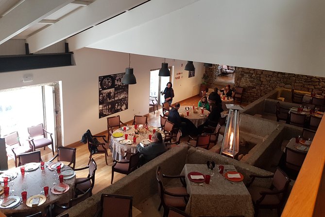 Douro Valley Wine Tour: 3 Vineyard Visits, Wine Tastings, Lunch - Folgosa and the Port-focused estate visit