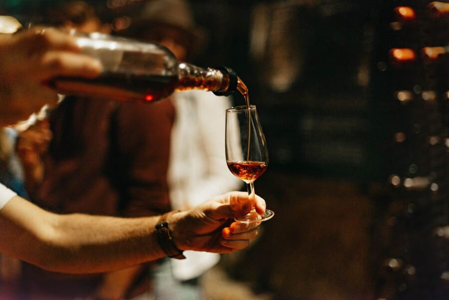 Douro Valley: Wine Tour with Lunch, Tastings & River Cruise - Sabrosa and the family estate lunch