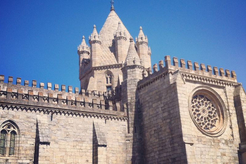 Évora and Megaliths Full-Day Tour from Lisbon - The Chapel of Bones: memorable, not lighthearted
