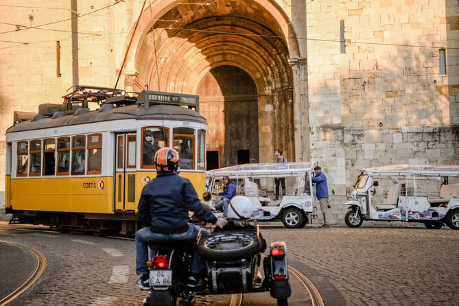 Expert Plus Lisbon Tour with Local Guide in Private Eco Tuk Tuk - Belém Tower and the Monument to the Discoveries