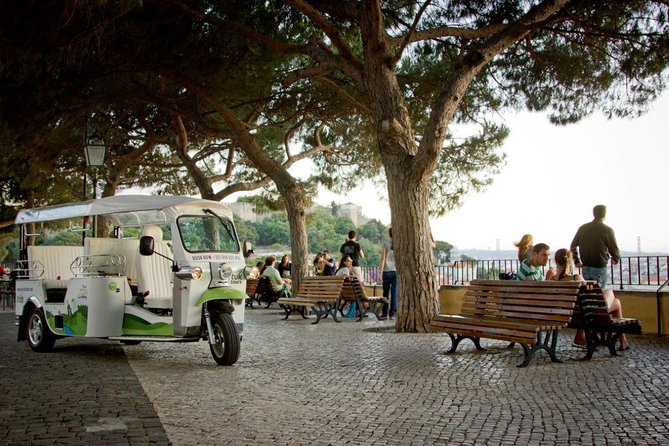 Explore Lisbon by Tuk Tuk: History and Viewpoints - Extending the tour to Alcântara and Belém