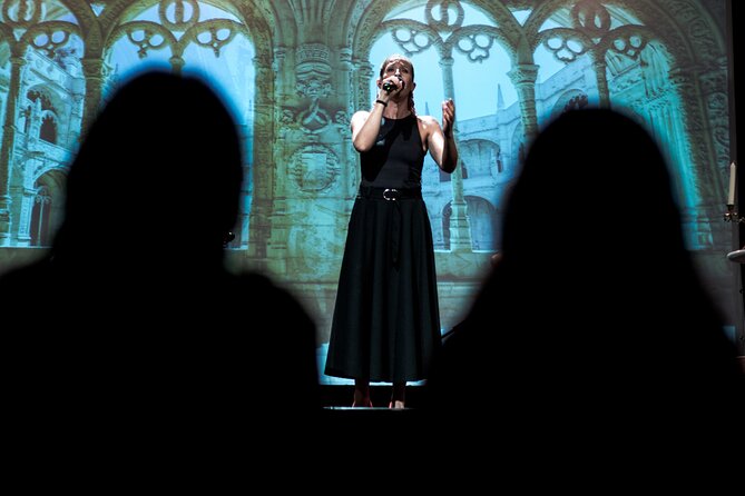 Fado in Chiado - Live Show in Lisbon on Stage for over 15 Years - Finding the venue and arriving without stress