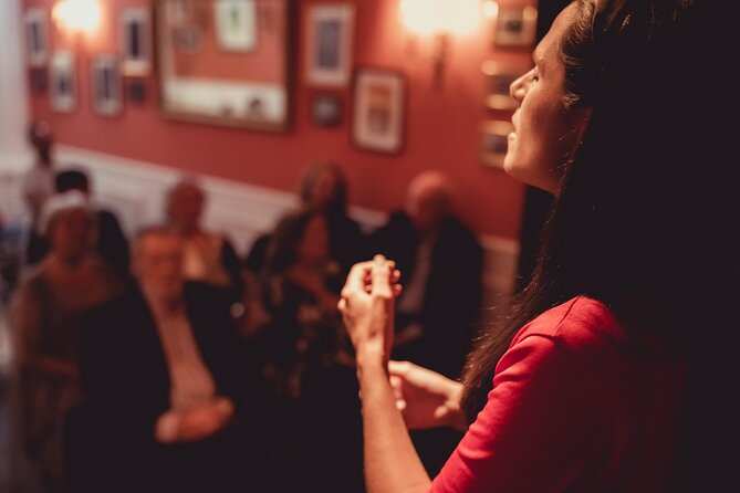 Fado Show with Port Wine at Historic Lisboa em Fado - A small room for a close-up Fado sound
