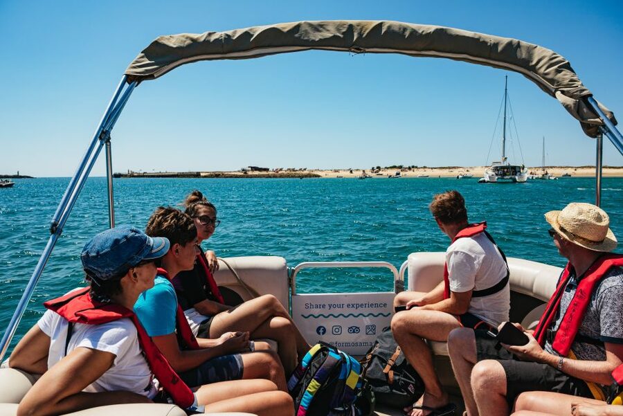 Faro: Deserta Island and Farol Island Catamaran Boat Trip - Key points at a glance