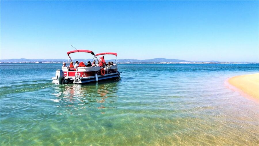 Faro: Ria Formosa Faro Islands Boat Tour - Meeting in Faro and getting on the water