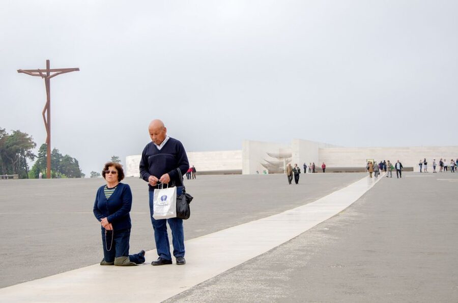 Fátima, Óbidos and the Atlantic Coast Day Tour from Lisbon - The guides make the difference
