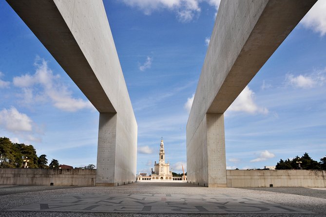 Fátima Sanctuary & Little Shepherds' Village from Lisbon - The guide can make or break the day