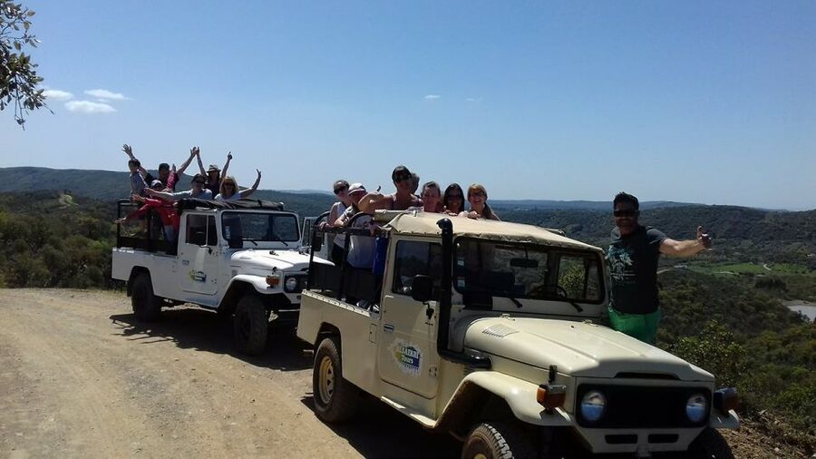 From Albufeira: 4x4 Off-Road Safari & Vineyard Wine Tasting - Who should book this Albufeira tour?