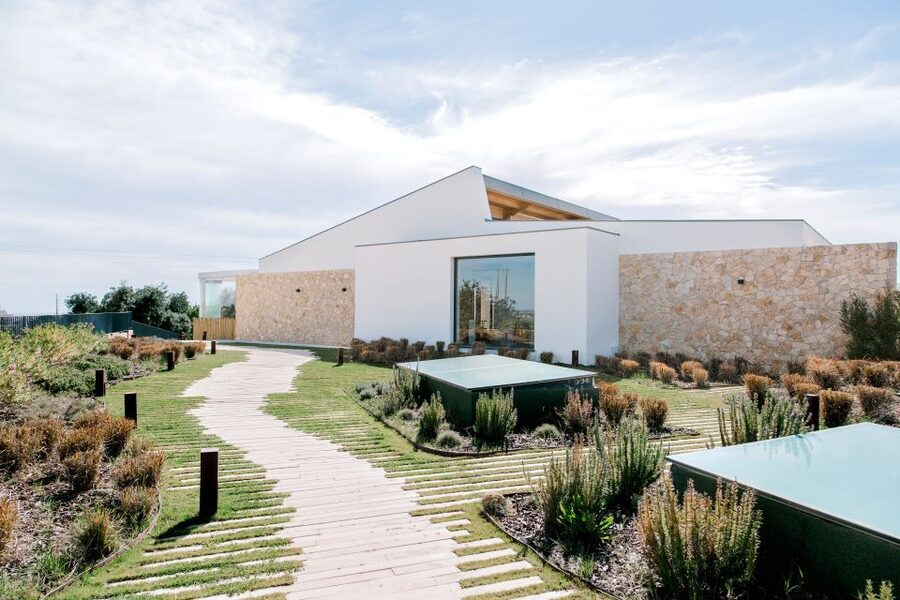 From Albufeira: 4x4 Off-Road Safari & Vineyard Wine Tasting - Leaving Albufeira for the Algarve countryside