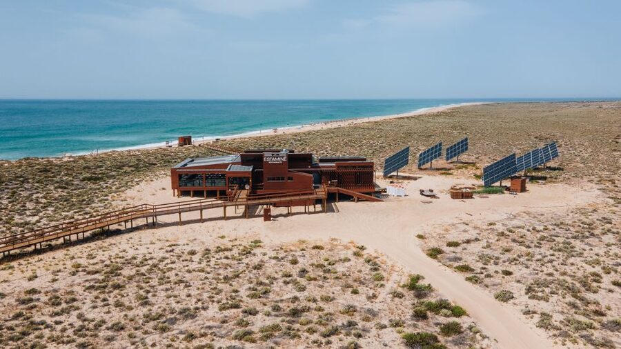 From Faro: Catamaran Boat Trip to Deserta Island with Stop - The 45-minute catamaran ride through Ria Formosa