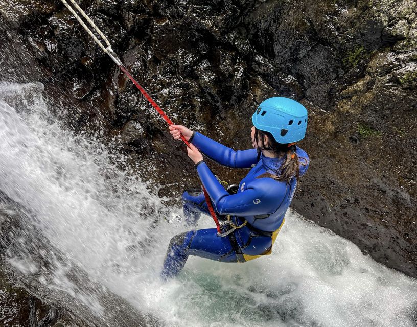 From Funchal: Intermediate (Level 2) Canyoning Adventure - A snack break, then more waterfalls