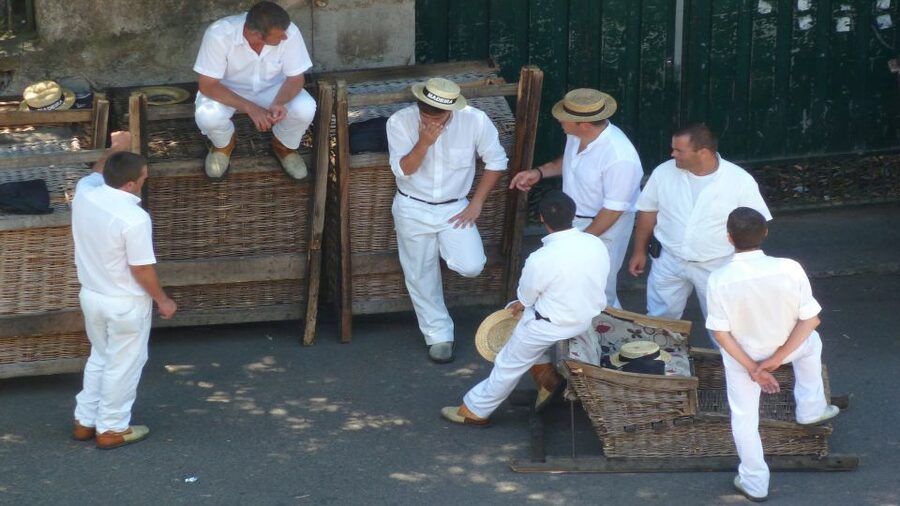 From Funchal: Nuns Valley, Monte and Sleigh Ride Tour - The 2-kilometer Monte toboggan ride