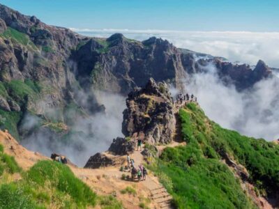 Transfer to Pico do Arieiro & Pico Ruivo Trail