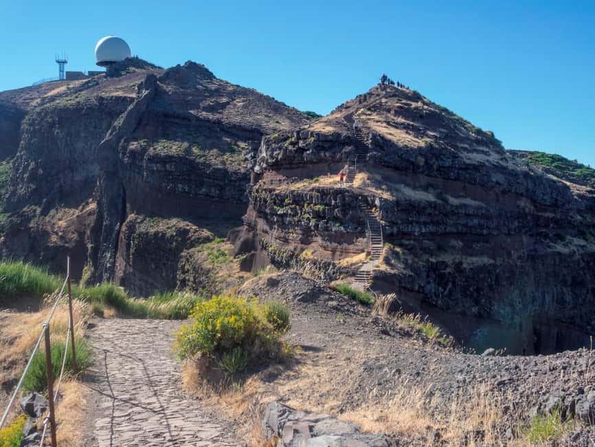 From Funchal: Transfer to Pico do Arieiro & Pico Ruivo Trail - Reaching Pico Ruivo at 1,862 meters