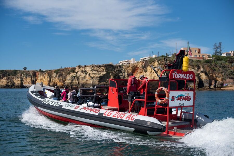 From Lagos: Benagil Sea Caves Tour with a Local Guide - The ride west along 35 kilometers of Algarve coast