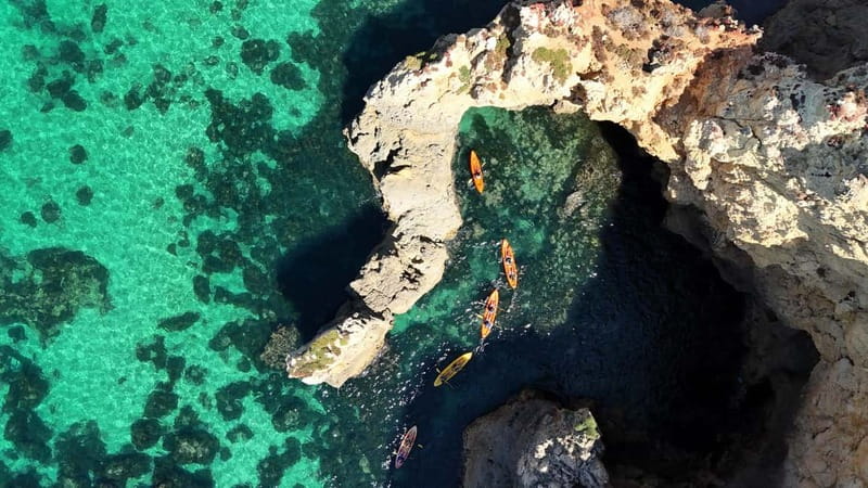 From Lagos: Ponta da Piedade Caves Kayak Tour from Catamaran - What the support boat changes