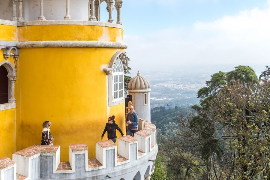 From Lisbon: Best of Sintra and Cascais Guided Day Tour - What to bring and how to handle lunch