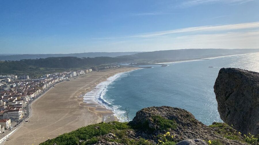 From Lisbon: Fátima, Batalha, Nazaré, and Obidos Tour by Van - The guides make or break the day