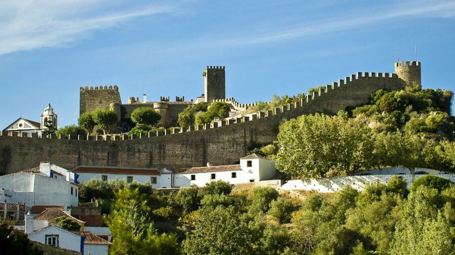 From Lisbon: Fátima, Batalha, Nazaré & Óbidos Full-Day Tour - Why this route works so well in one day