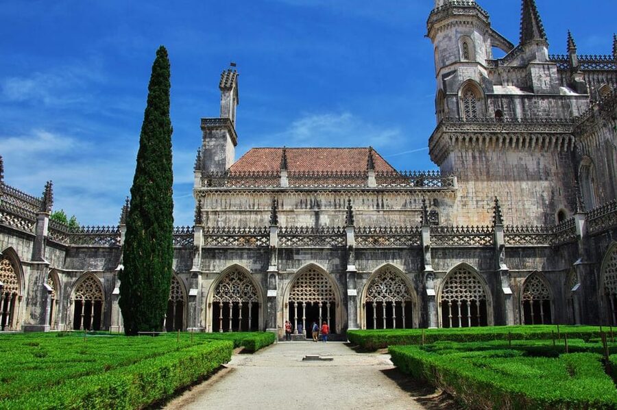 From Lisbon: Fatima, Batalha, Nazare, Obidos - Small Group - Who should book this tour