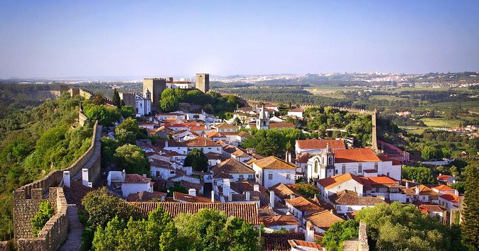 From Lisbon: Fátima, Nazaré, Batalha and Óbidos Guided Tour - Óbidos: the day’s most rewarding walk