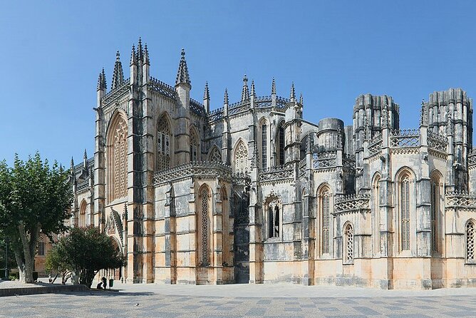 From Lisbon: Fátima, Nazaré, Batalha and Óbidos Guided Tour - What is included, and what you still need to budget