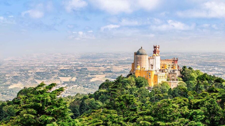From Lisbon: Pena Palace, Regaleira, Sintra & Cascais Tour - Cascais, the royal summer town