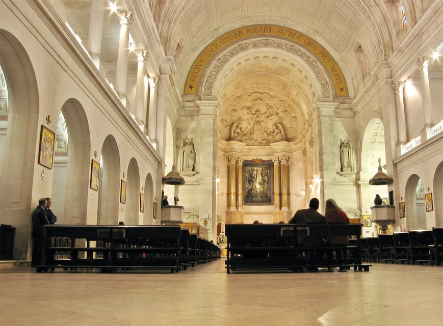 From Lisbon: Sanctuary of Fátima & the Little Shepherds Town - Practical advice for a smooth morning