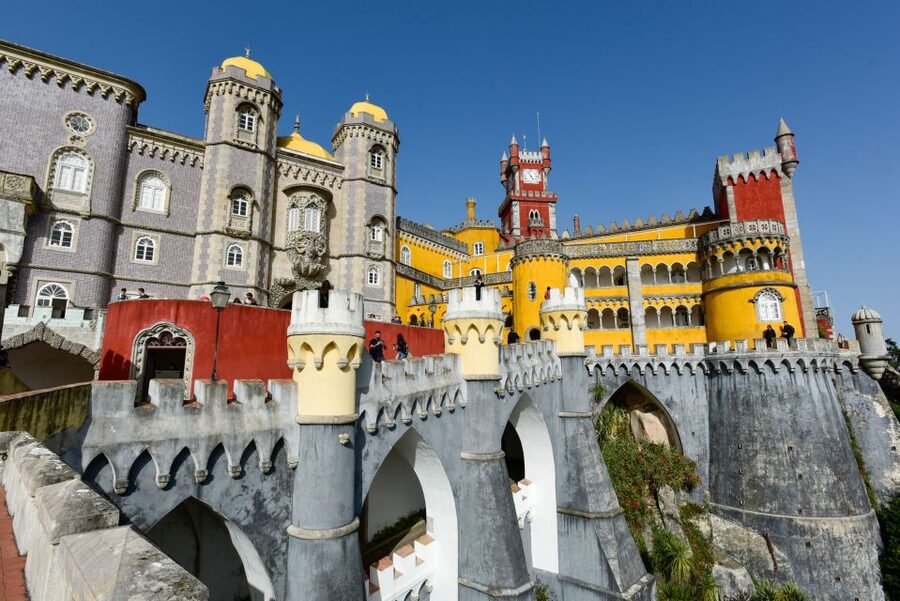 From Lisbon: Sintra and Cascais Full-Day Private Tour - Guides, service, and the human side of the day