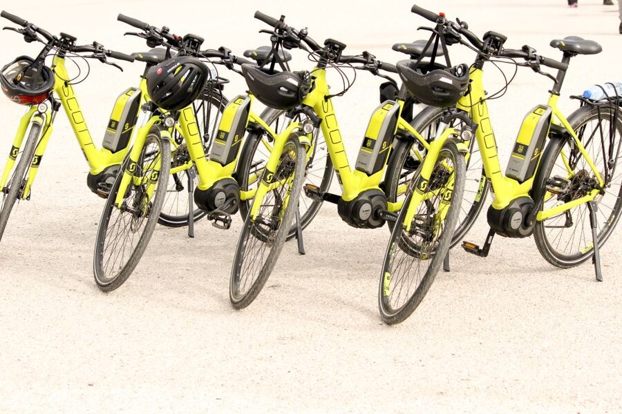 From Lisbon: Sintra to Cascais Full-Day Guided E-Bike Tour - Lunch in Azóia and what to expect