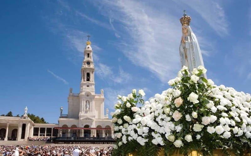 From Lisbon: Small Group Half-Day Fátima Tour - Meeting in Lisbon and choosing pickup