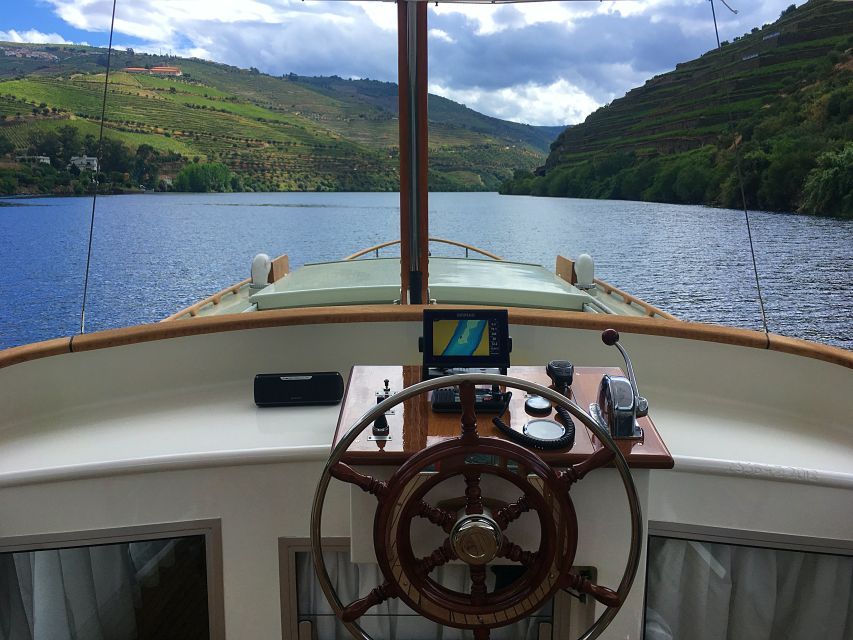 From Pinhão: Private Yacht Cruise along the Douro River - The yacht, the lounge, and the open roof