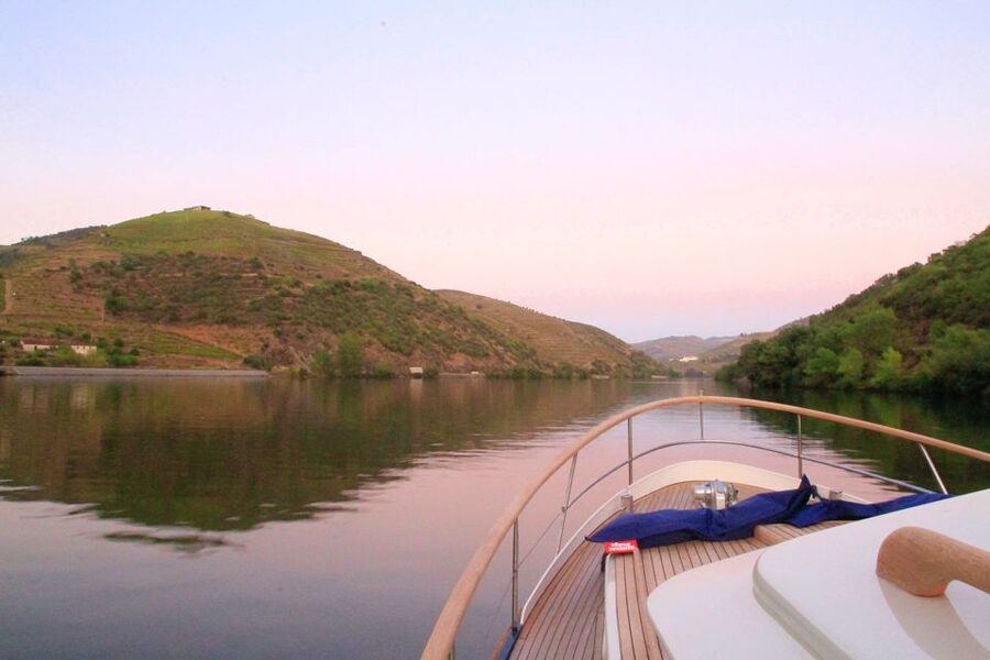 From Pinhão: Private Yacht Cruise along the Douro River - Who will enjoy this cruise most?