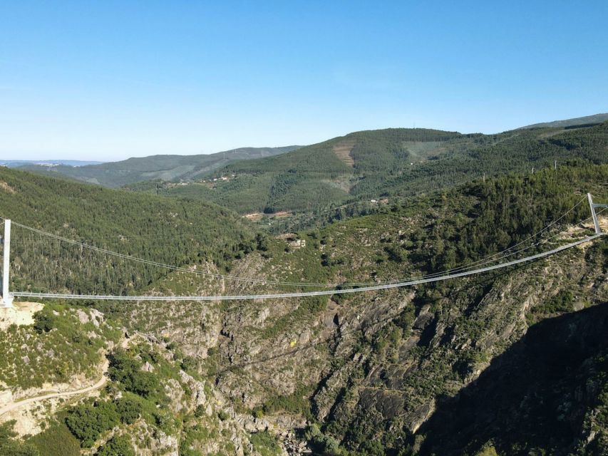 From Porto: Arouca 516 and Paiva Walkways Guided Day Trip - Walking the Paiva Walkways for eight kilometers