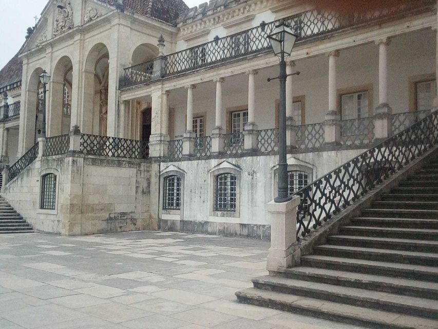 From Porto: Aveiro & Coimbra Tour with Moliceiro Boat Cruise - Guides make or break a small-group day