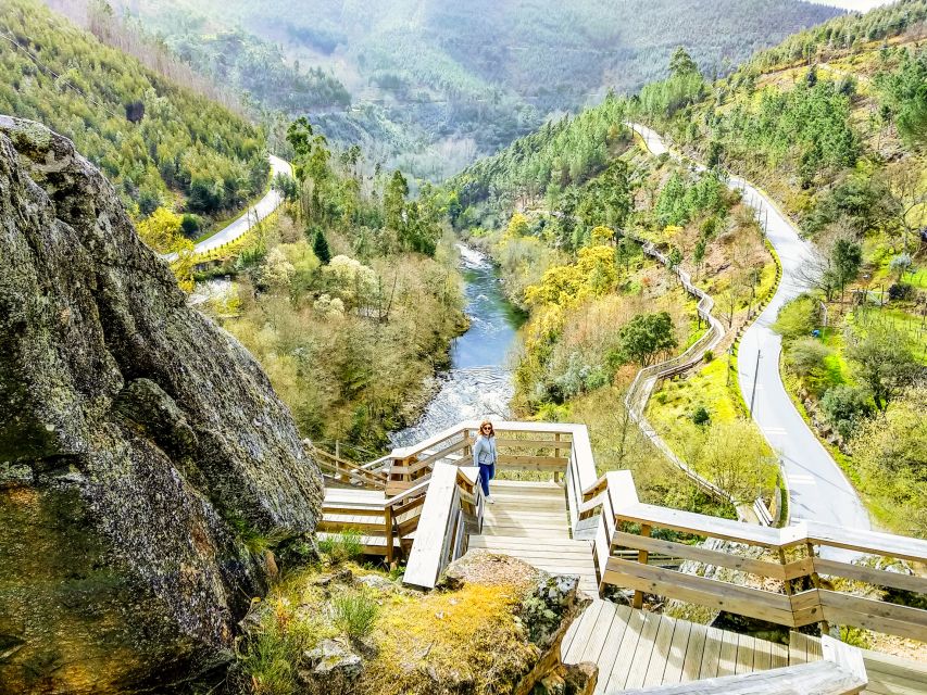 From Porto: Aveiro, Paiva Walkways and Arouca 516 Footbridge - How the small group changes the day