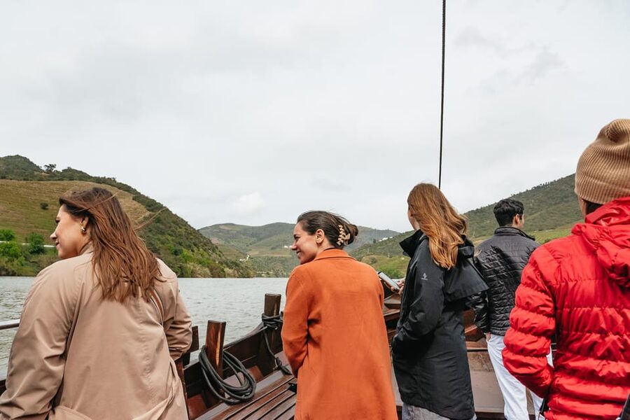From Porto: Douro Valley Wine Tour with Lunch and Cruise - The Drive From Porto and the Amarante Pause