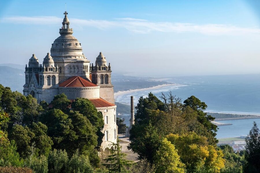 From Porto: Viana do Castelo, Braga and Guimarães Day Tour - Starting at Batalha Square in Porto
