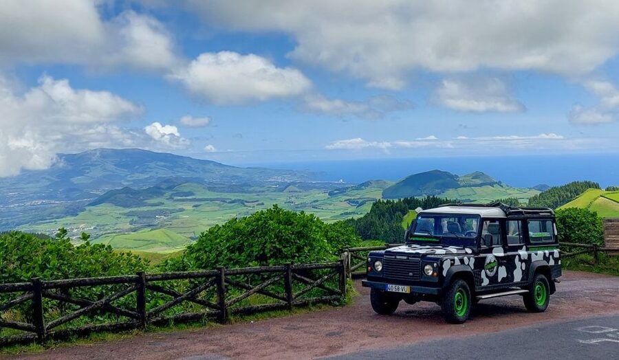 Full Day Sete Cidades + Lagoa do Fogo - Vista do Rei and the twin-colored lakes