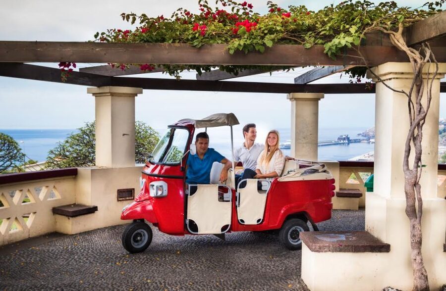 Funchal: Best Viewpoints Guided Tuk Tuk Tour - Hotel pickup starts the outing smoothly