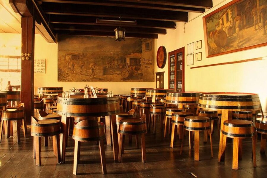 Funchal: H.M. Borges Winery Guided Tour with Wine Tasting - Who should book H.M. Borges?
