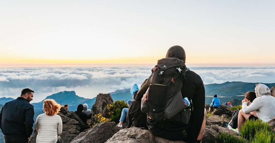 Funchal: Pico do Arieiro Sunrise Transfer Self-guided Hike - The five-hour walk toward Pico Ruivo