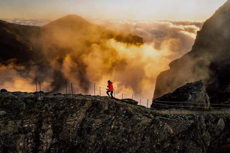 Funchal: Sunrise Pico do Arieiro & Ruivo/Larano HikeTransfer - Key points at a glance