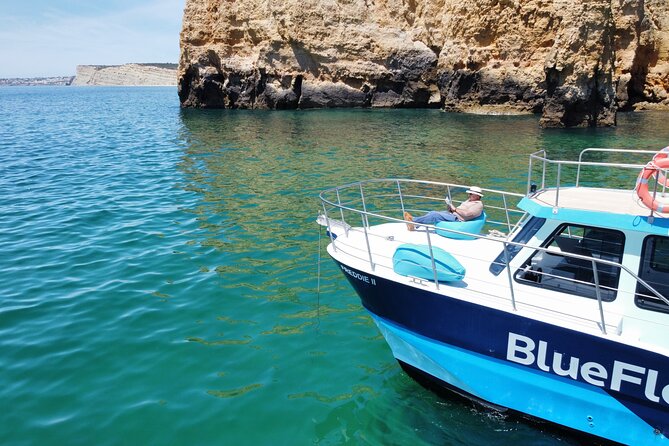 Half Day Cruise to Ponta da Piedade with Lunch and Drinks - The lunch stop near the cliffs