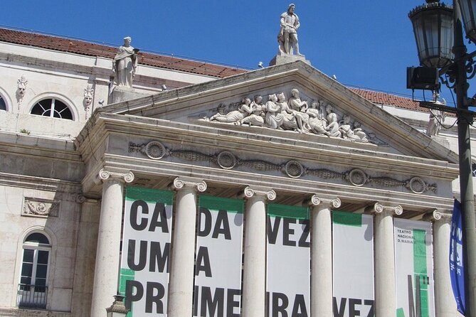 Half Day Historical Walking Tour about the Slave Trade in Lisbon - Igreja de São Domingos and religious institutions