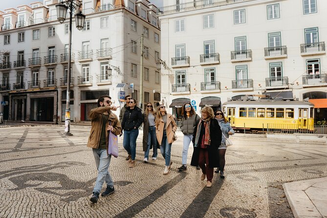 Heart of Lisbon Food Tour: Baixa, Chiado & Bairro Alto - Why the guide can make or break the tour