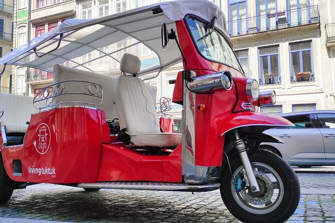 Historic Porto by Private Electric Tuk Tuk to Top Landmarks - The First Stop: São Bento Station and Its Famous Tiles