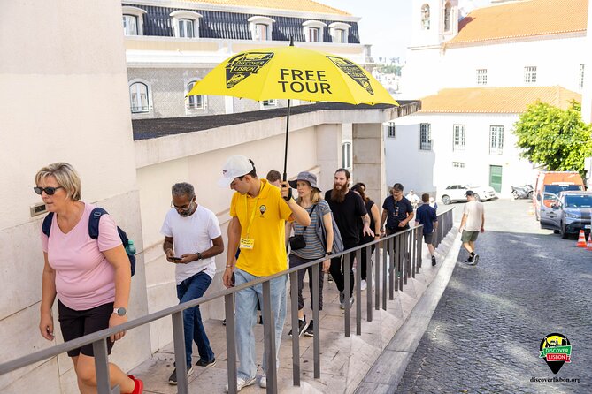 Historic Walking Tour Through Lisbon’s Oldest Neighborhood - Why the final stop at Lisbon Cathedral matters