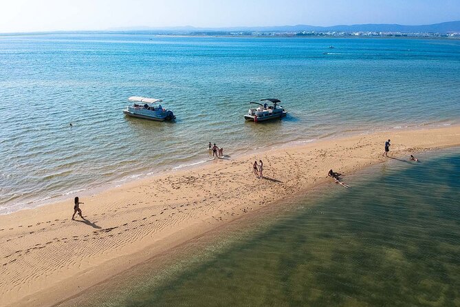 Ilha Deserta and Farol Island: a small group boat trip in Ria Formosa from Faro - What the guide adds to the trip