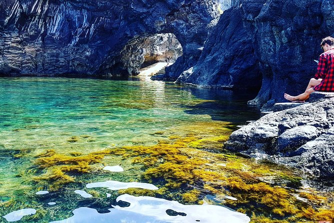 Jeep Tour Amazing West to Natural Pools -Full-Day - Porto Moniz pools and the two-hour lunch break